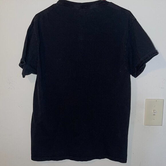 DRIP Ring of Fire Designed in Los Angeles DILA Short sleeve Black T-shirt Sz M - Picture 2 of 3